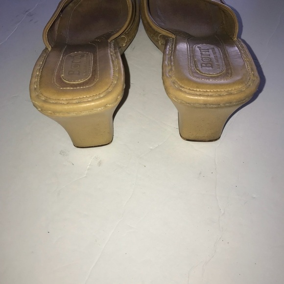 Born Slip On Leather Sandals - Picture 6 of 7